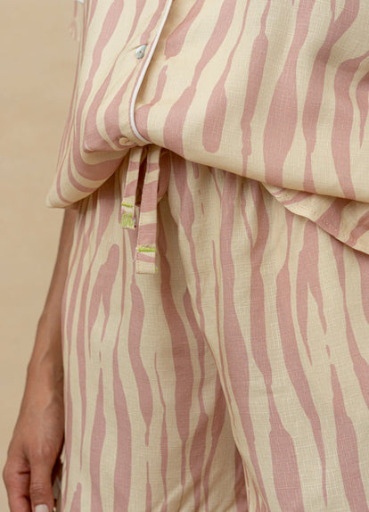  Foto de Salmon Zebra Slumber Short Sleeve Short Set by Maaji - Pijamas