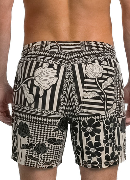  Foto de Celestial Patchwork Sailor Sporty Shorts by Maaji - Pantalonetas - Hombres