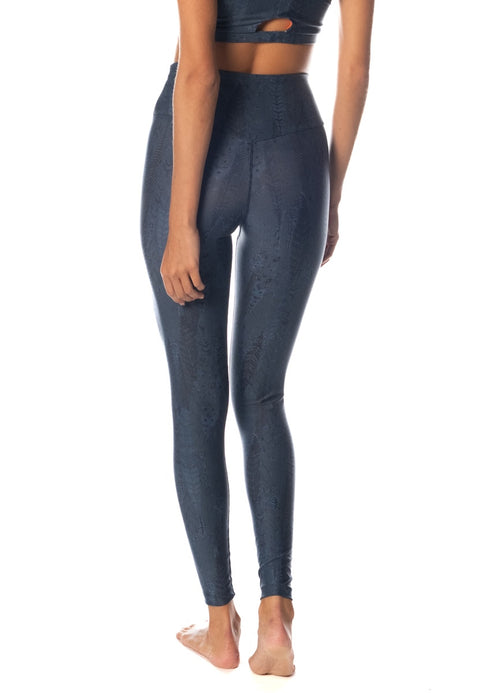 Alternative image -  leggings from Maaji – Camu Feathers Marvel High Rise Full Legging – Category: Apparel , Accessories Clothing Activewear