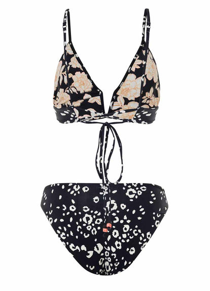 Thumbnail - Foto de Ink Cheeta Parade Long Line Triangle Bikini Top by Maaji - Tops - Vestidos de Baño - 14