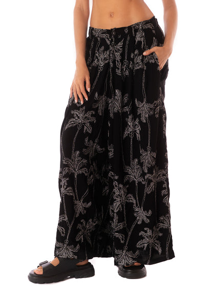  pants from Maaji – Gleaming Bloom Sabine Pants – Category: Apparel , Accessories Clothing