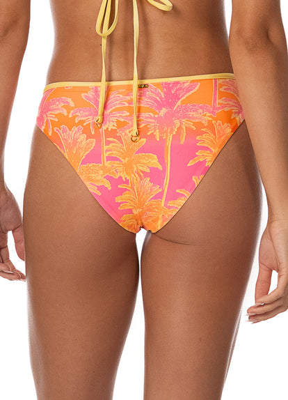  Foto de Dreamy Tropic Sublimity Regular Rise Classic Bikini Bottom by Maaji - Panties - Vestidos de Baño