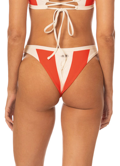 Thumbnail - Foto de Sunny Cola Splendour Regular Rise Thin Side Bikini Bottom by Maaji - Panties - Vestidos de Baño - 3