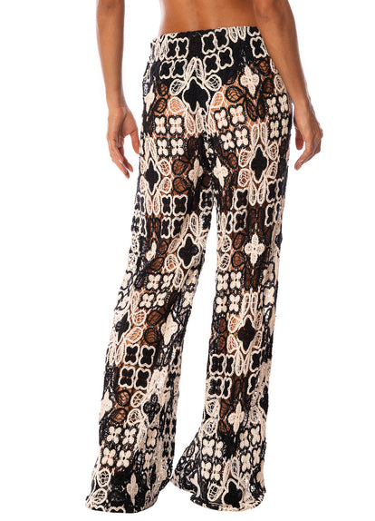  Foto de Floral Knit Raisin Pants by Maaji - Pantalones - Ropa de Playa