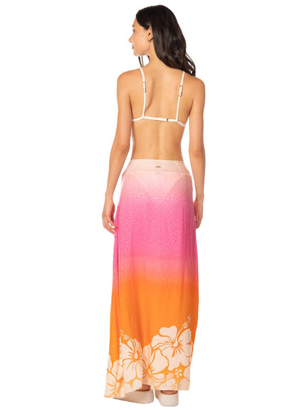  Foto de Savage Bloom Bianca Long Skirt by Maaji - Faldas - Ropa de Playa