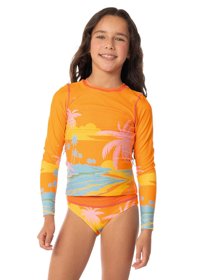  Foto de Sunlit Palms Odyssey Girls Rashguard Set by Maaji - Vestidos De Baño Para Niñas - Niñas