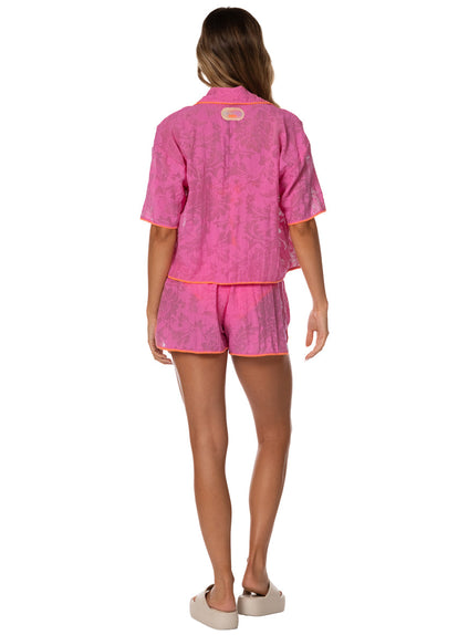  Foto de Fuchsia Flower Ryto Shorts by Maaji - Shorts - Ropa de Playa