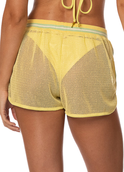  Foto de Golden Ray Kythi Shorts by Maaji - Ropa de Playa