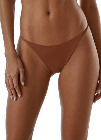 Thumbnail - Foto de Amber Brown Micro Midi Bottom Regular Rise Single Strap Bikini Bottom by Maaji - Panties - Vestidos de Baño - 2