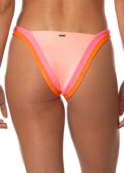  Foto de Peach Coral Trinity Regular Rise V Front Bikini Bottom by Maaji - Panties - Vestidos de Baño