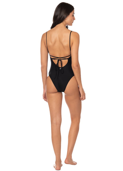  Foto de Black Celine Cheeky Cut Underwire One Piece by Maaji - Enteros - Vestidos de Baño