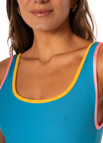 Thumbnail - Foto de Aqua Dream Seafoam Cheeky Cut Classic One Piece by Maaji - Enteros - Vestidos de Baño - 3