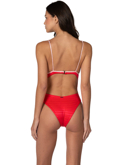Thumbnail - Foto de Apple Red Genova Cheeky Cut Classic One Piece by Maaji - Enteros - Vestidos de Baño - 2