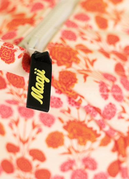  Foto de Astral Bloom Lucy Large Pocket by Maaji - Accesorios