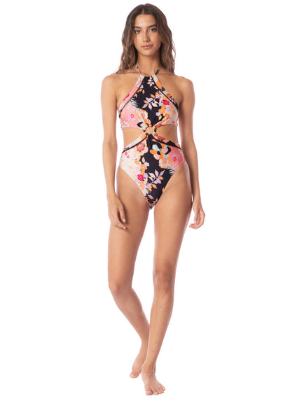  Foto de Blushing Flourish Splendour Regular Rise Thin Side Bikini Bottom by Maaji - Enteros - Vestidos de Baño