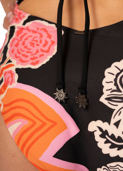  Foto de Botanic Whisper Briella Signature Cut Classic One Piece by Maaji - Enteros - Vestidos de Baño