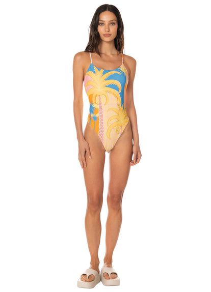  Foto de Solar Bliss Luster Cheeky Cut Classic One Piece by Maaji - Enteros - Vestidos de Baño