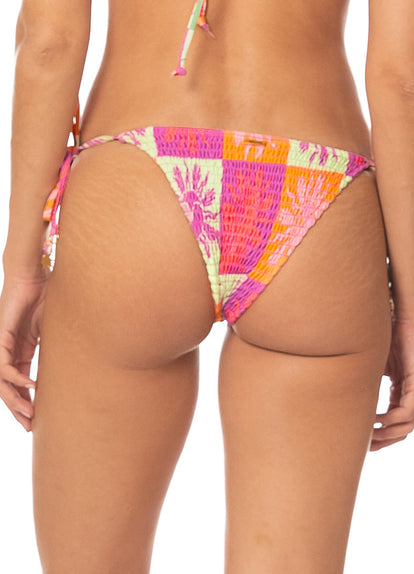  Foto de Patch Play Sunflash Low Rise Tie Side  Bikini Bottom by Maaji - Panties - Vestidos de Baño
