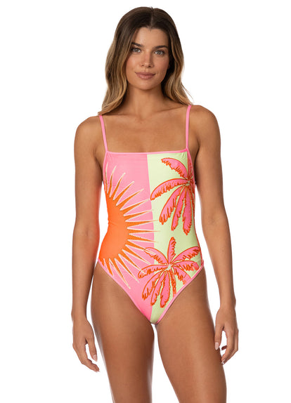  Foto de Palm & Sun Biella Signature Cut Classic One Piece by Maaji - Enteros - Vestidos de Baño