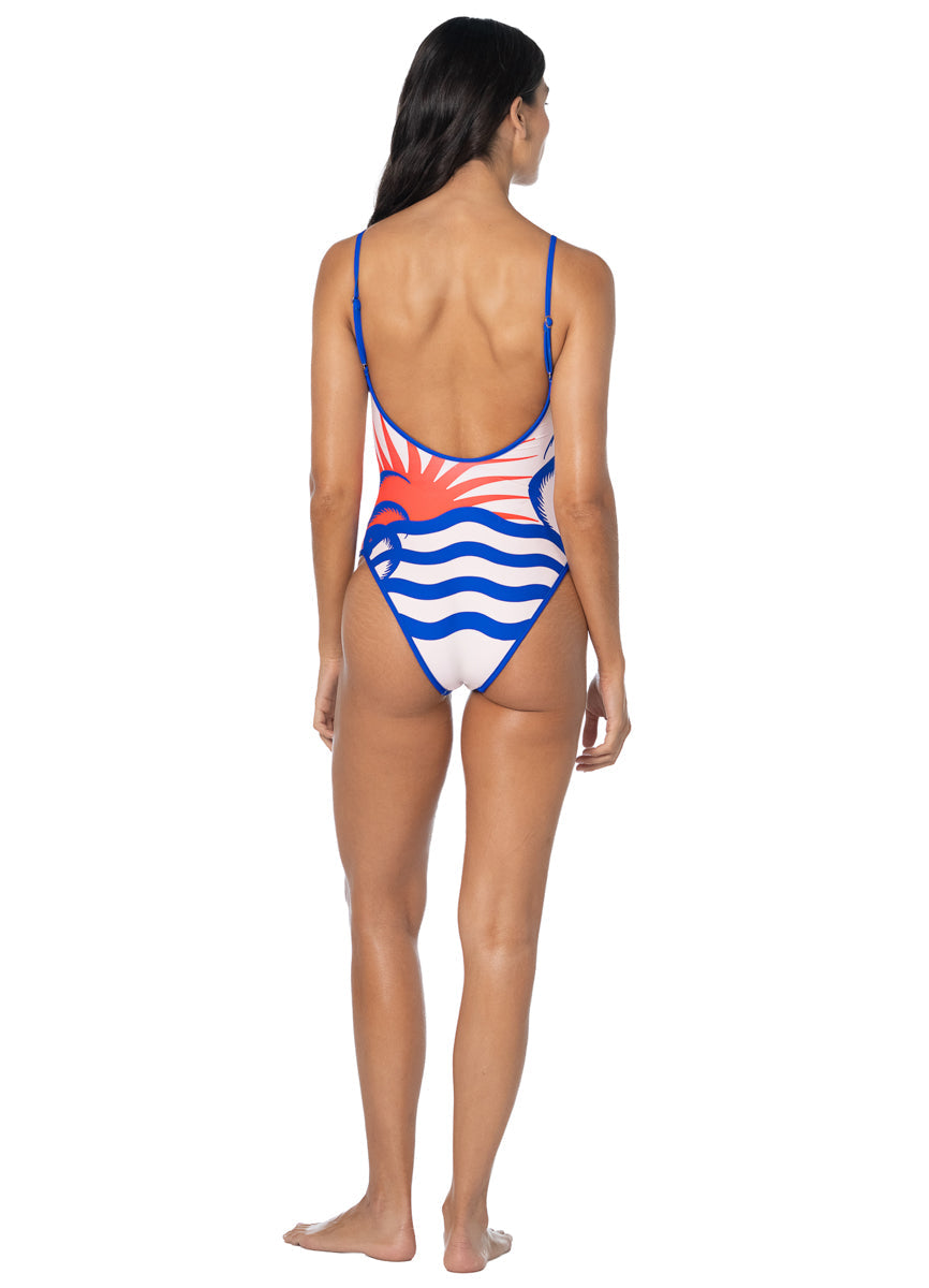 Foto de Maritime Mood Biella Signature Cut Classic One Piece by Maaji - Enteros - Vestidos de Baño